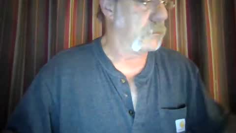 Snapshot of wahassa chatting on October 18, 12:24 am wahassa online show from October 18, 12:24 am