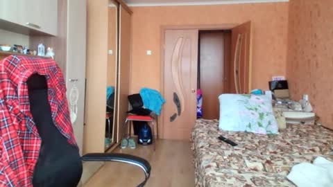 Snapshot of wakeupgof chatting on January 7, 10:18 am Tony online show from January 7, 10:18 am