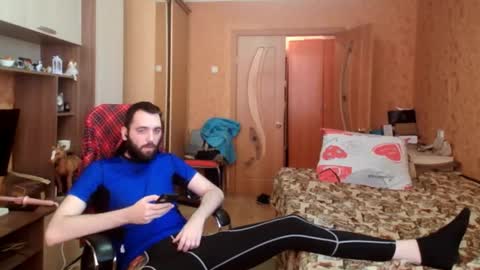 Snapshot of wakeupgof chatting on January 13, 10:42 am Tony online show from January 13, 10:42 am