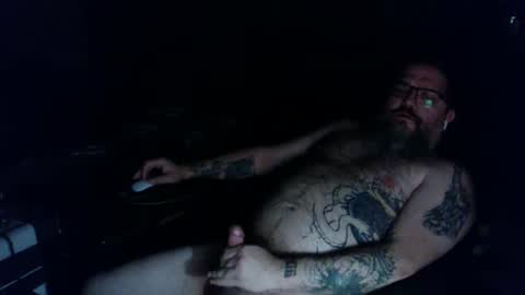 Snapshot of wakeupthedead77 chatting on November 10, 3:27 am Mr. Dead online show from November 10, 3:27 am