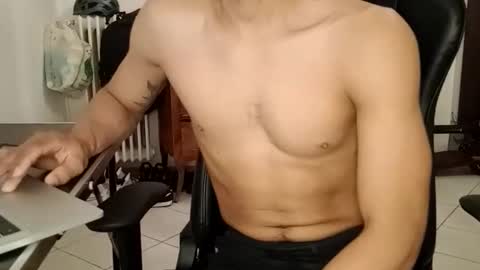 ghhhgh online show from December 4, 7:28 am