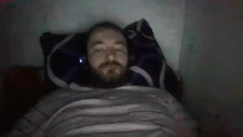 Snapshot of wally792 chatting on February 10, 7:28 pm Vali online show from February 10, 7:28 pm