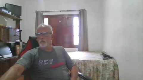 Snapshot of walmen20222 chatting on January 31, 9:48 am walmen20222 online show from January 31, 9:48 am