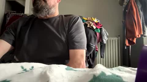 Snapshot of waltbkk chatting on December 15, 7:07 pm Walter online show from December 15, 7:07 pm