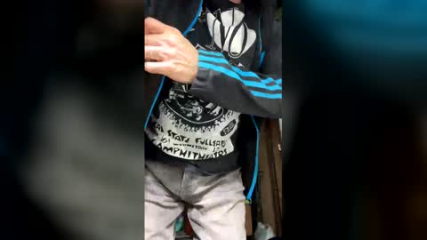 Snapshot of waltbkk chatting on March 11, 5:52 pm Walter online show from March 11, 5:52 pm