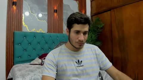 WALTER NOILS online show from April 15, 12:17 am