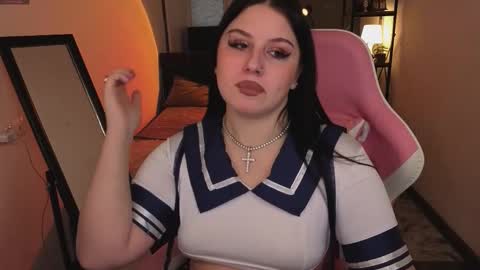 Snapshot of waltera_white chatting on February 26, 2:16 pm Jessica and Waltera online show from February 26, 2:16 pm