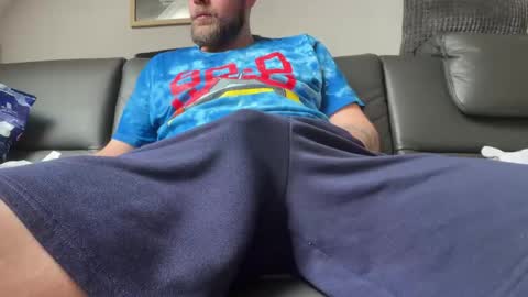 Snapshot of walterwhite94 chatting on May 10, 3:06 pm walterwhite94 online show from May 10, 3:06 pm