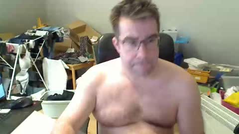 wammes online show from March 30, 8:43 pm
