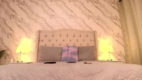 Snapshot of wanda__nova chatting on December 16, 9:31 pm Wanda online show from December 16, 9:31 pm