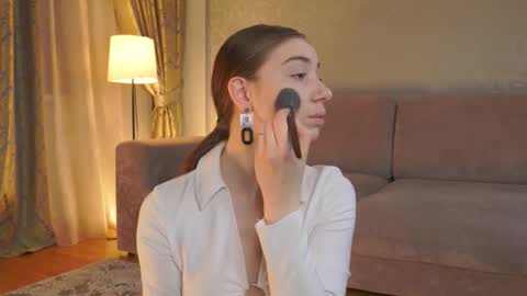 Snapshot of wandabraund chatting on February 6, 3:22 am hello guys im Lilian online show from February 6, 3:22 am