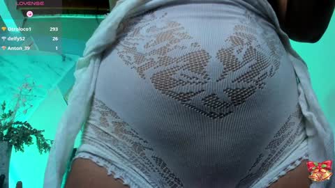 Snapshot of wandaxs69 chatting on December 10, 11:08 pm wanda online show from December 10, 11:08 pm