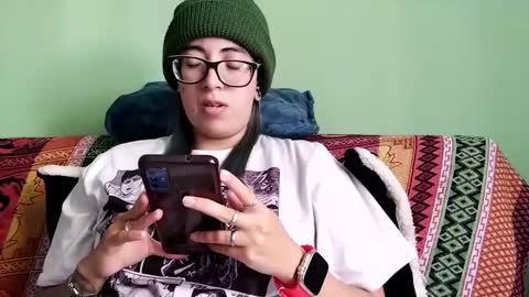 Snapshot of waningrosee chatting on January 19, 7:47 pm Waningrose Lu online show from January 19, 7:47 pm