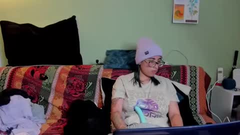 Snapshot of waningrosee chatting on February 19, 6:10 pm Waningrose Lu online show from February 19, 6:10 pm