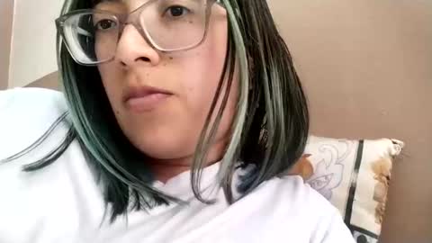 Snapshot of waningrosee chatting on October 7, 10:07 pm Waningrose Lu online show from October 7, 10:07 pm