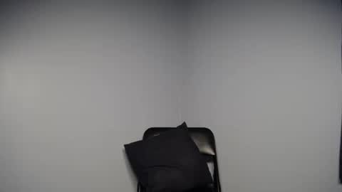 wannaplay1025 online show from March 22, 4:49 am