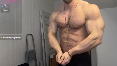new online show from December 25, 8:51 am