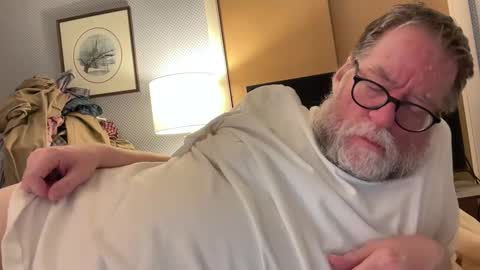 Snapshot of want2bnaked chatting on February 28, 9:32 am want2bnaked online show from February 28, 9:32 am