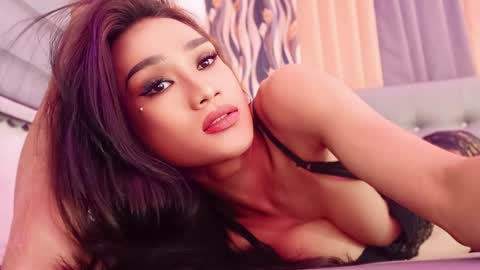 Snapshot of wantedsugar_ chatting on February 26, 8:26 am Galems online show from February 26, 8:26 am