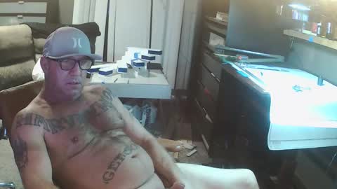 inittogetitin online show from November 27, 10:17 am