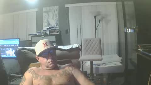 wantitneeditgetitgone online show from December 15, 11:47 am