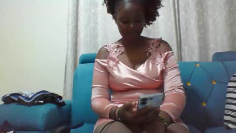 wapgirl22 online show from May 26, 7:10 pm