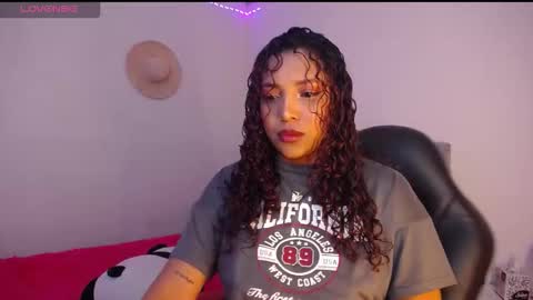 EMILY online show from November 6, 7:53 am