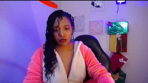 EMILY online show from November 14, 9:30 am