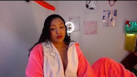 EMILY online show from November 19, 8:58 am