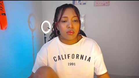 EMILY online show from January 16, 9:02 am