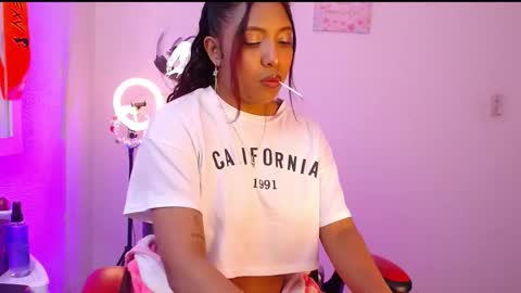 EMILY online show from February 4, 5:35 am