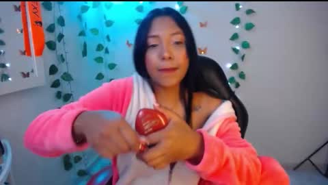 EMILY online show from May 3, 1:33 am