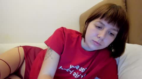 Snapshot of warm_june chatting on January 22, 9:54 pm June online show from January 22, 9:54 pm