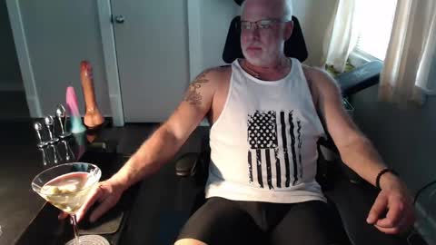 Snapshot of wasted_daze_ chatting on April 22, 10:44 pm wasted_daze_ online show from April 22, 10:44 pm