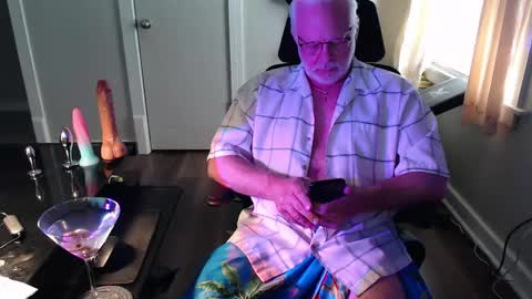 Snapshot of wasted_daze_ chatting on May 21, 9:55 pm wasted_daze_ online show from May 21, 9:55 pm