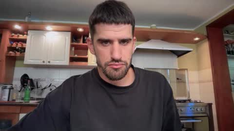 wearetwo online show from December 17, 8:04 pm