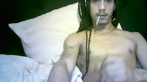 Snapshot of watnextbbc chatting on February 23, 10:06 am watnextbbc online show from February 23, 10:06 am