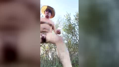 Snapshot of wavemagnet6 chatting on January 31, 9:57 pm Wavemagnet bigcock hairy mature straight online show from January 31, 9:57 pm