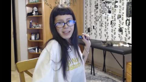 Mina online show from November 23, 5:02 pm