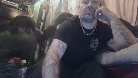 Snapshot of way2hott4u2 chatting on March 15, 8:42 am way2hott4u2 online show from March 15, 8:42 am