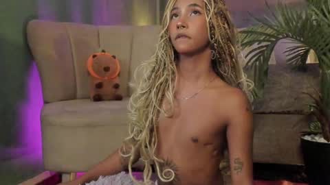 Wayuu Goddess  3 online show from January 8, 6:41 pm