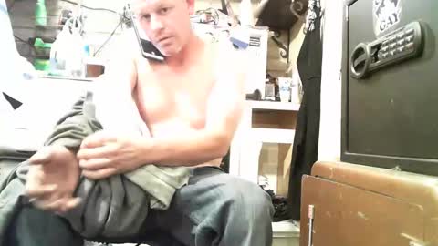 wcnmail24 online show from March 1, 3:25 pm