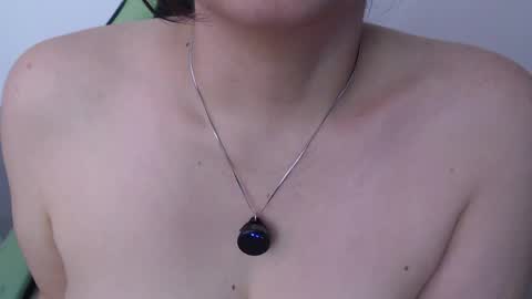 Trixie 3 online show from April 8, 12:27 pm