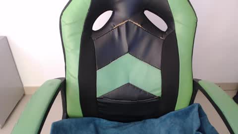 Trixie 3 online show from April 10, 2:00 pm