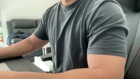 Weapon X online show from September 19, 12:45 am