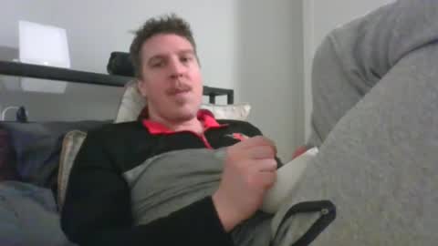 Snapshot of weatheredvoid chatting on February 8, 8:09 am WeatheredVoid online show from February 8, 8:09 am