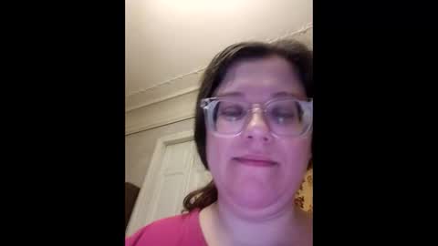 Marina online show from October 25, 3:07 pm