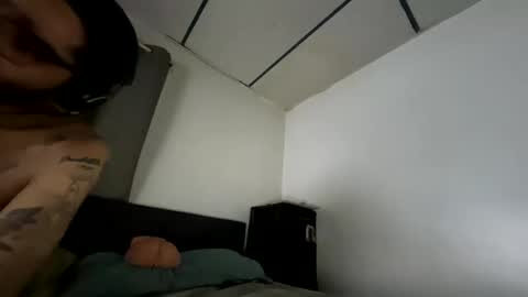 ShootingWebs online show from January 8, 5:43 am