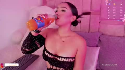 Snapshot of ween_sheng_ chatting on February 26, 5:23 pm Wennsheng online show from February 26, 5:23 pm