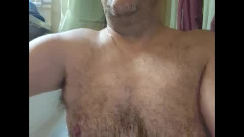 Snapshot of welderod chatting on September 21, 2:57 am welderod online show from September 21, 2:57 am